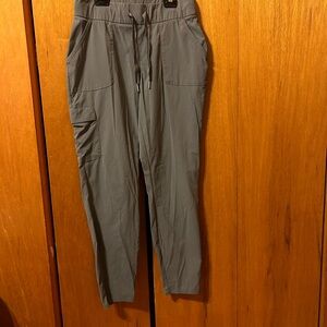 Columbia track pant size M